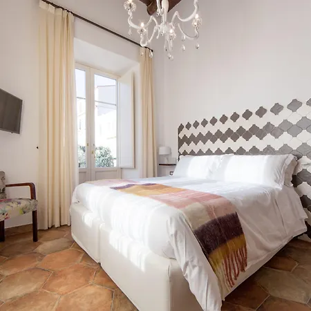 ゲストハウス Residenza Il Campanile 4*