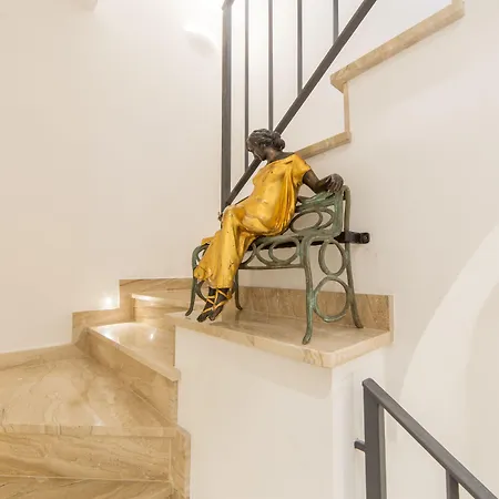 Residenza Il Campanile ゲストハウス ソレント