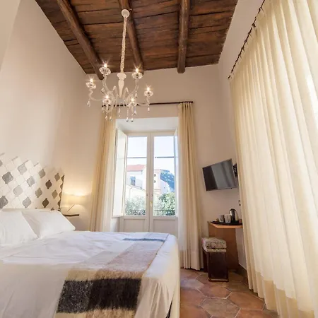 ゲストハウス Residenza Il Campanile 4*